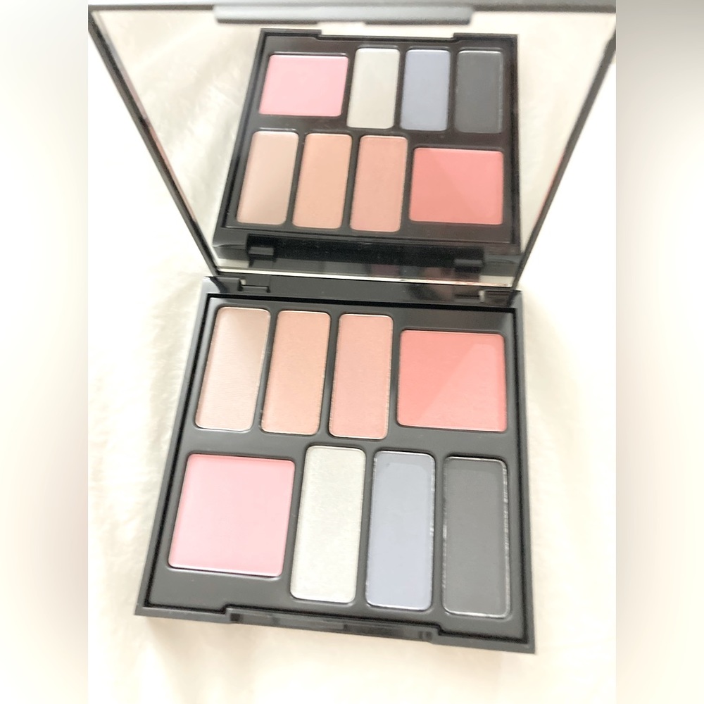 The Body Shop ~ British Rose Eyeshadow Pallet